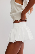 Load image into Gallery viewer, DANCE BUBBLE SHORT- WHITE