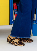 Load image into Gallery viewer, ADELINE FLAT- LEOPARD