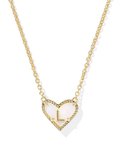 HEART L NECKLACE