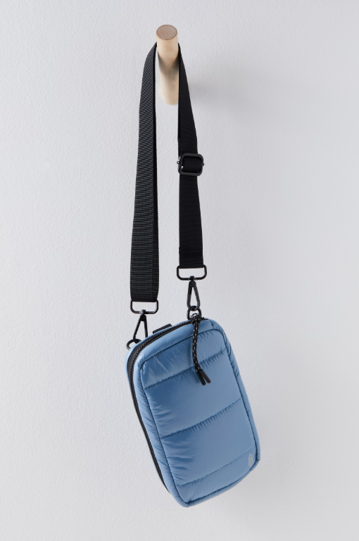 CONVERTIBLE POUCH- FALLING WATER
