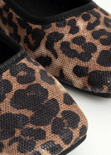 Load image into Gallery viewer, ADELINE FLAT- LEOPARD